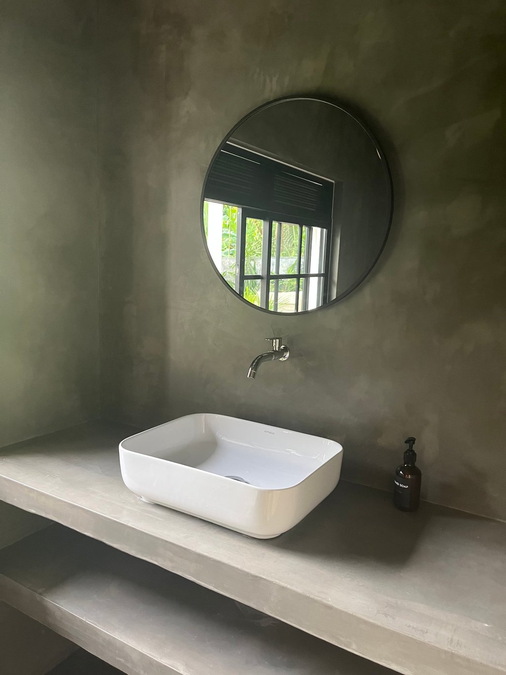 Safiya master bathroom vanity