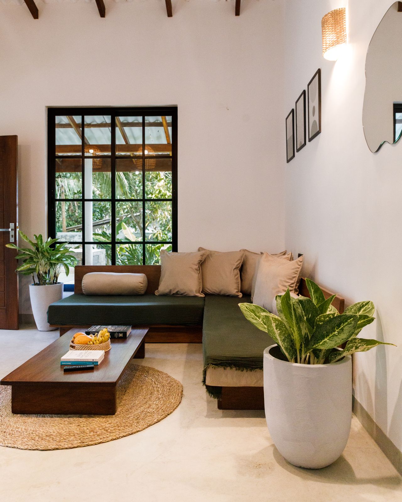Safiya living room